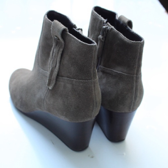 Cole Haan wedge boots - Picture 4 of 9